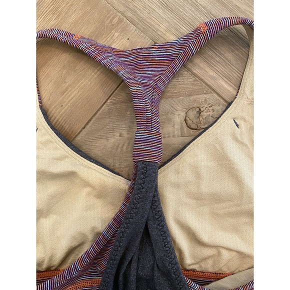 Lululemon Multicolored Practice Freely Tank‎ Top with Bra Size 6 - Picture 7 of 11